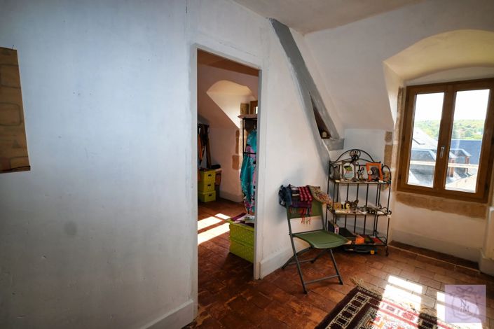 Image No.29-4 Bed House for sale