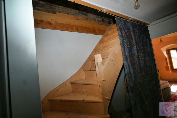 Image No.30-4 Bed House for sale