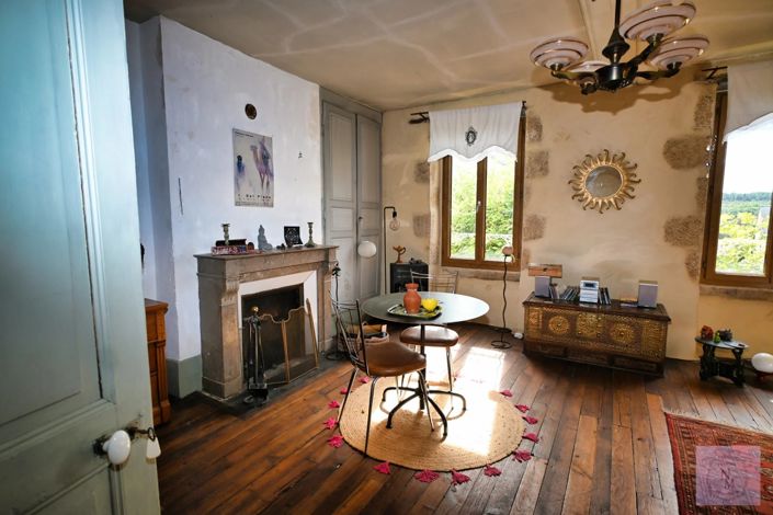 Image No.4-4 Bed House for sale