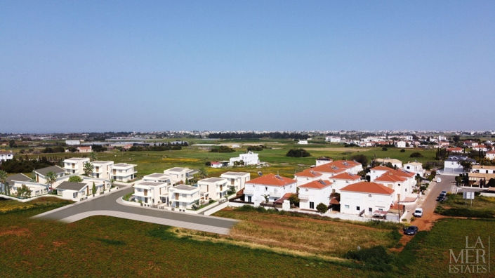 Image No.2-3 Bed Bungalow for sale