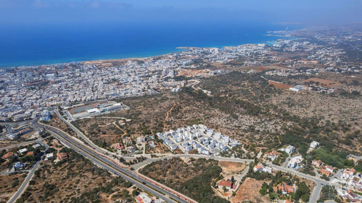 Image No.3-3 Bed Villa for sale