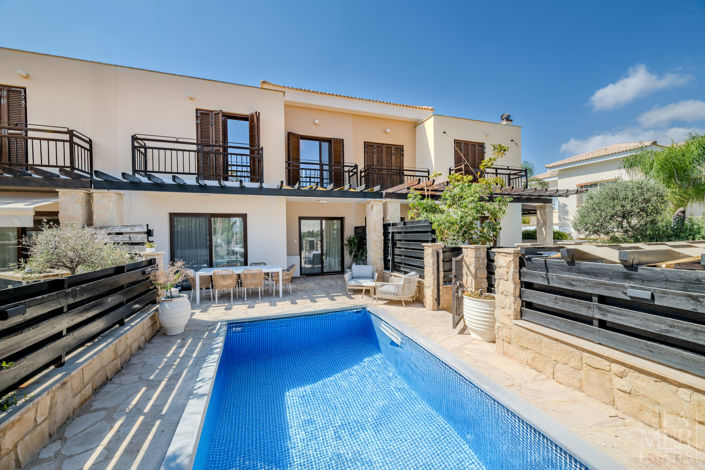 Image No.1-2 Bed Townhouse for sale