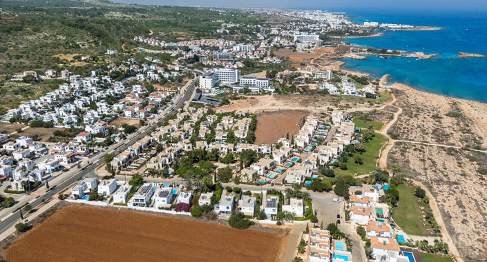 Image No.22-2 Bed Townhouse for sale