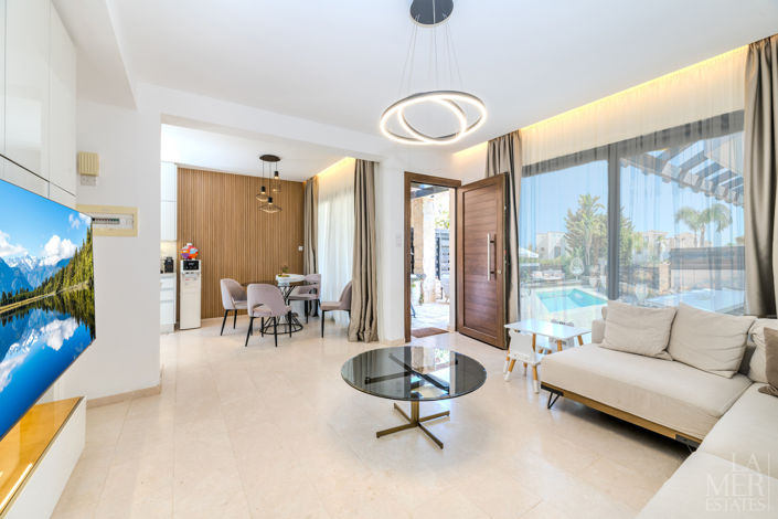 Image No.5-2 Bed Townhouse for sale