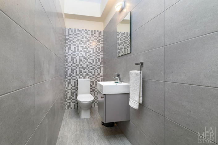 Image No.9-3 Bed Villa for sale