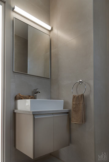 Image No.25-2 Bed Apartment for sale