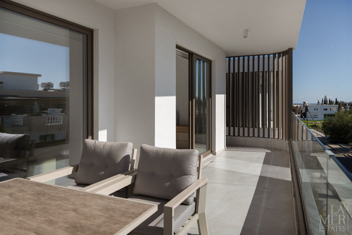 Image No.30-2 Bed Apartment for sale