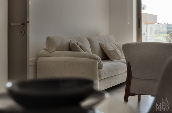 Image No.9-2 Bed Apartment for sale