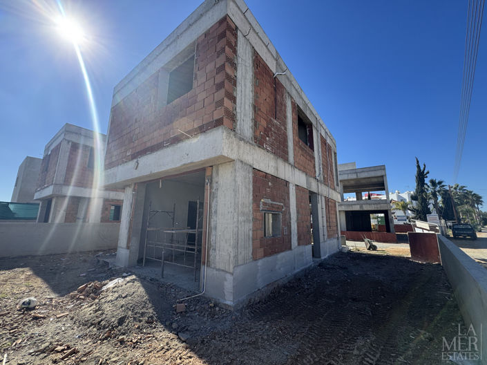 Image No.6-3 Bed Villa for sale