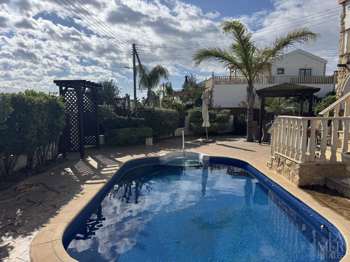 Image No.21-3 Bed Villa for sale