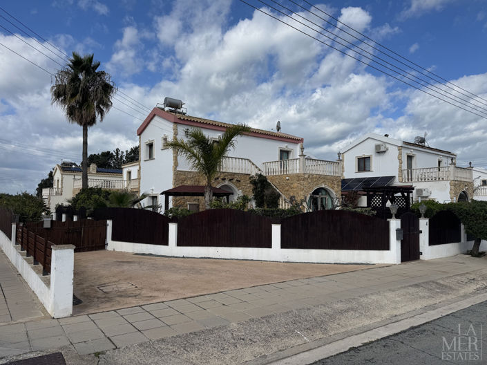 Image No.24-3 Bed Villa for sale