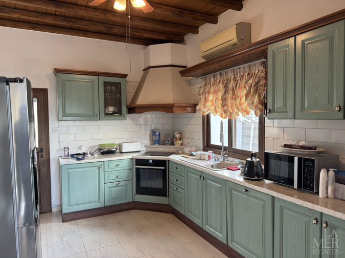 Image No.6-3 Bed Villa for sale