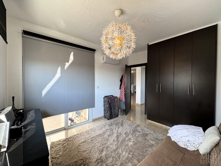 Image No.19-2 Bed Apartment for sale
