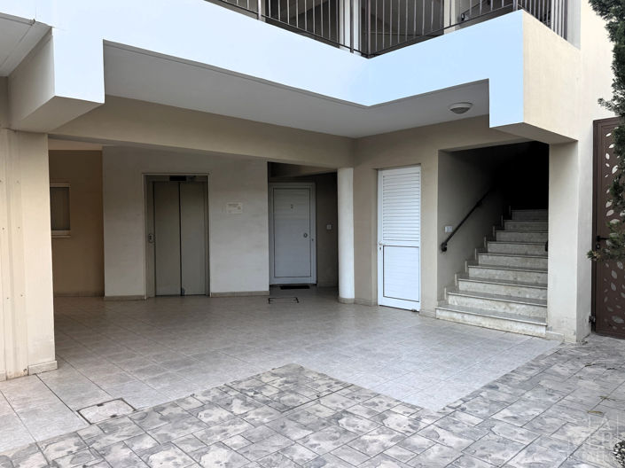 Image No.28-2 Bed Apartment for sale