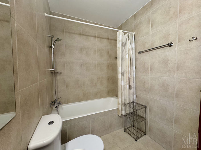Image No.21-3 Bed Villa for sale