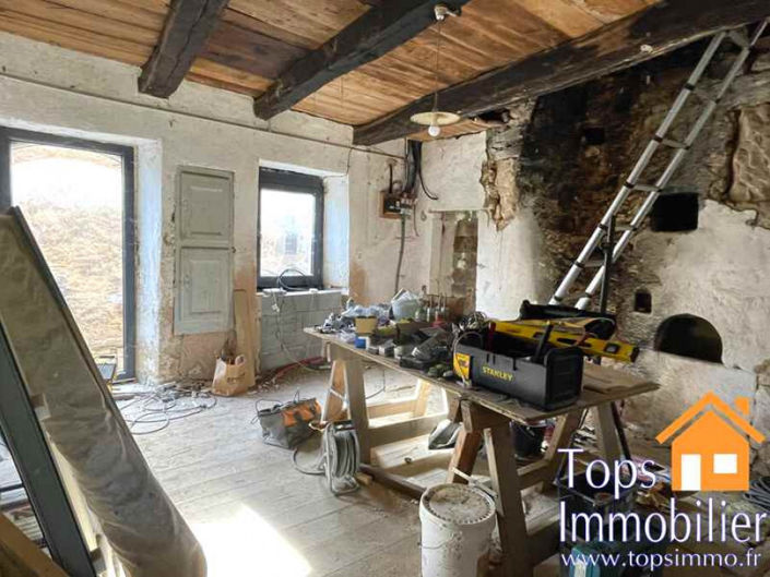 Image No.17-6 Bed Property for sale