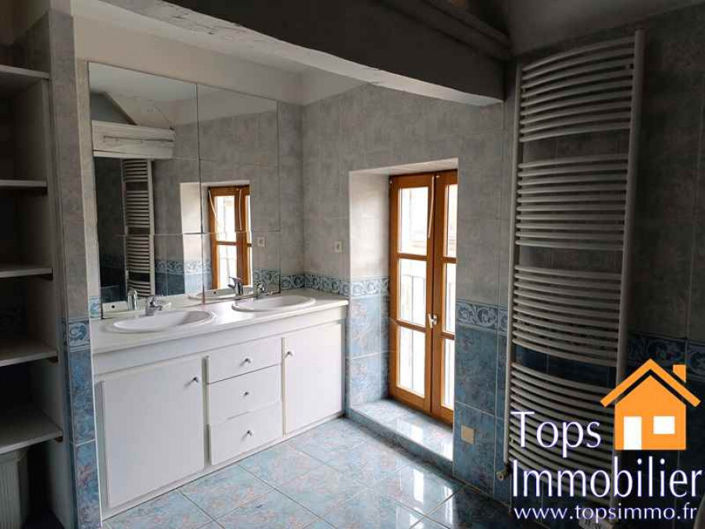 Image No.5-3 Bed Property for sale