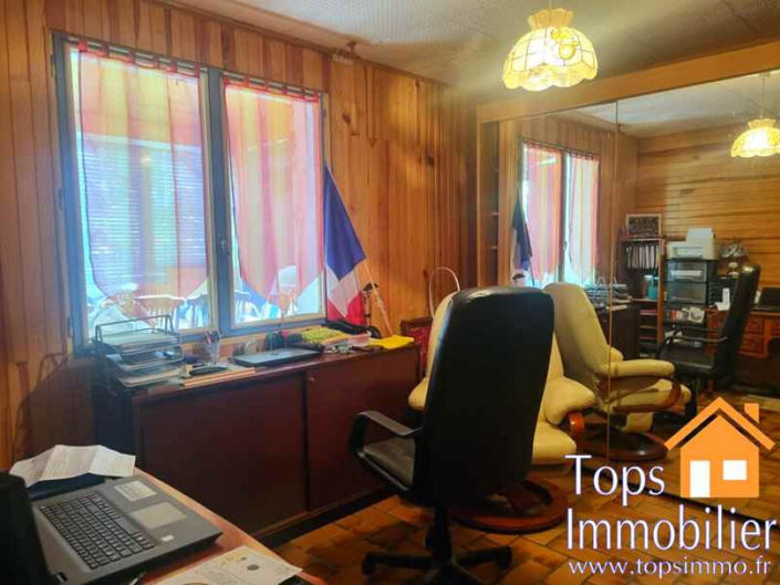 Image No.8-3 Bed House for sale