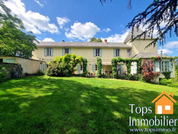 1 - Vailhourles, Property