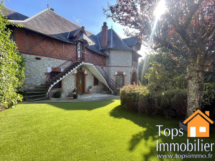 Image No.2-Maison de 6 chambres à vendre à Villefranche-de-Rouergue