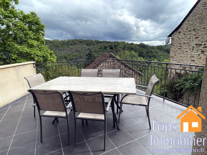 Image No.17-5 Bed House for sale