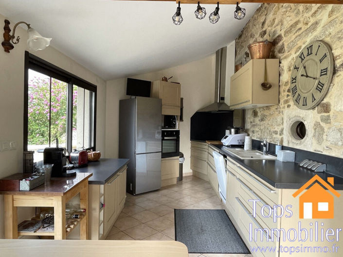 Image No.2-5 Bed House for sale