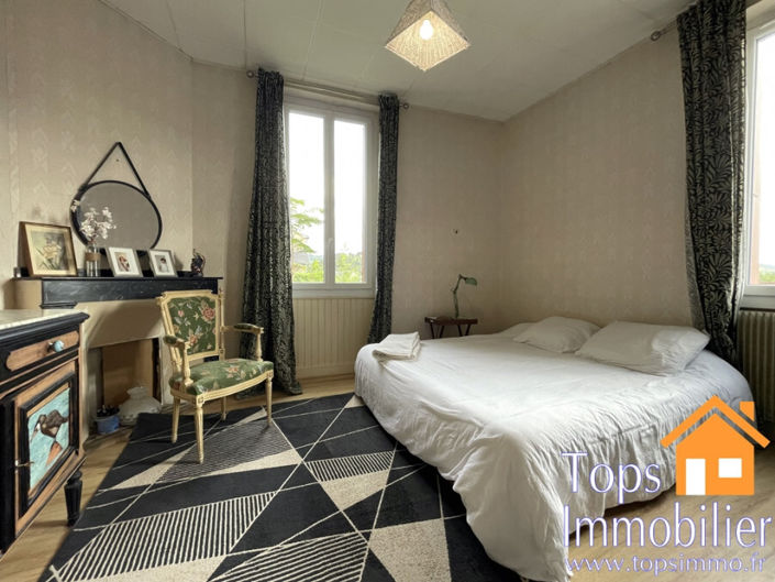 Image No.8-4 Bed House for sale