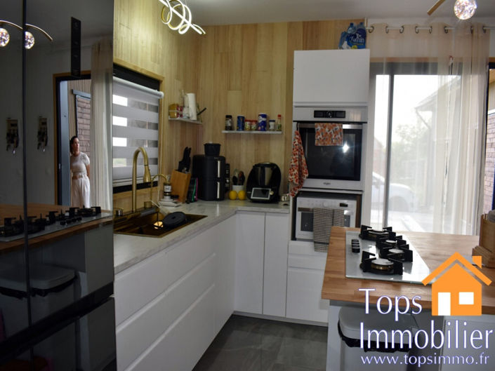 Image No.7-Propriété de 4 chambres à vendre à Parisot