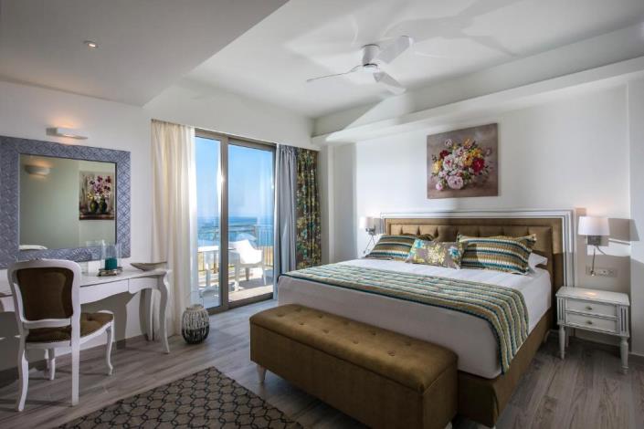 Image No.12-Villa de 6 chambres à vendre à Panormos