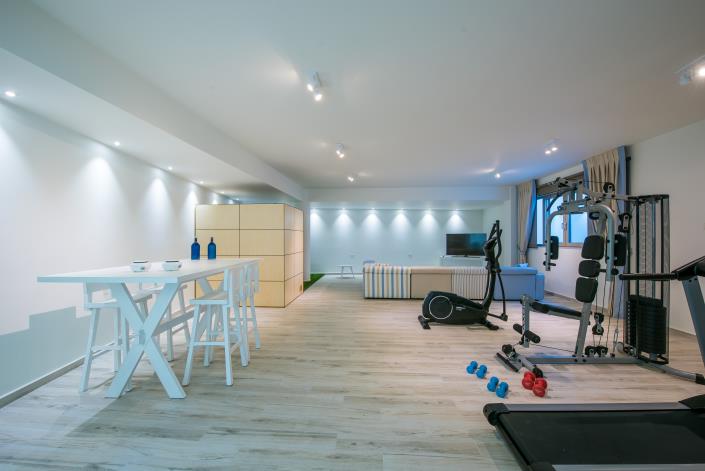 Image No.18-Villa de 6 chambres à vendre à Panormos