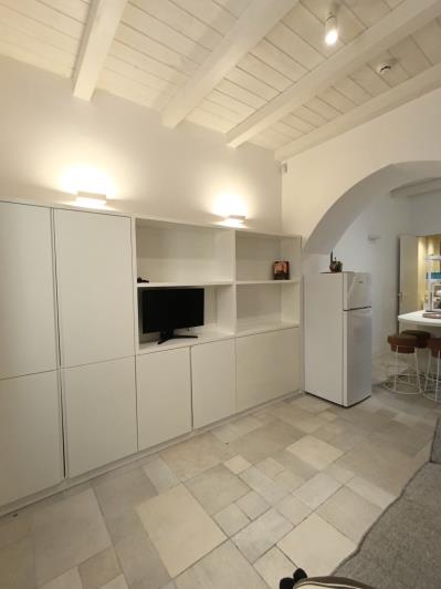Image No.6-2 Bed Maisonette for sale