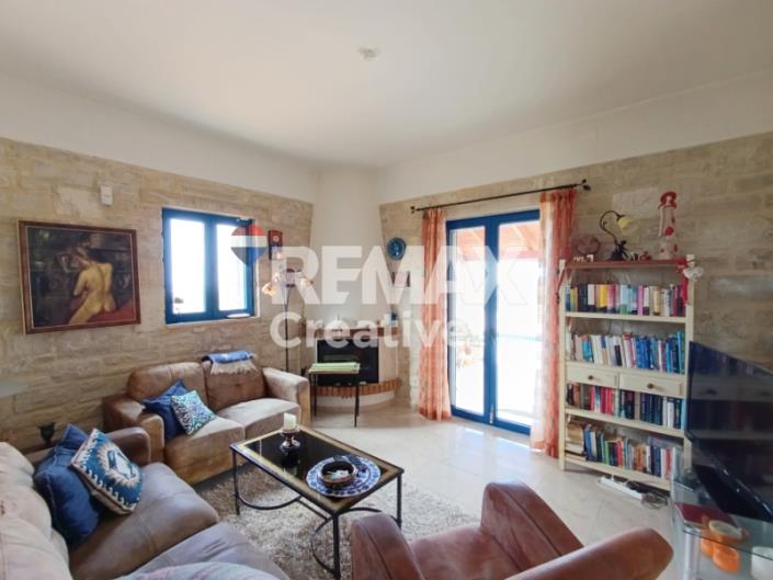 Image No.5-2 Bed House/Villa for sale