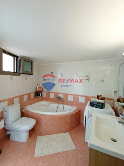 Image No.19-3 Bed Maisonette for sale