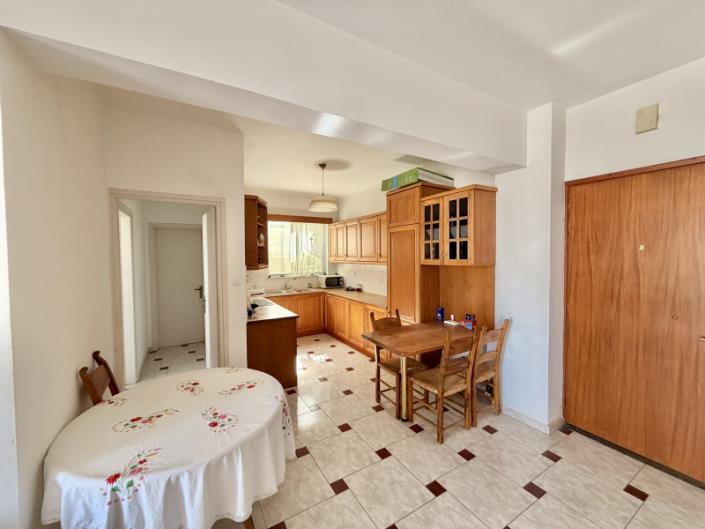 Image No.10-1 Bed Apartment for sale