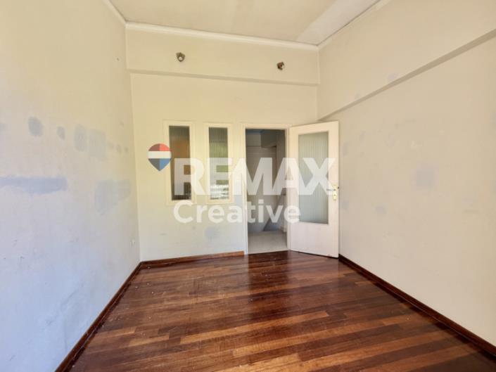 Image No.6-4 Bed Maisonette for sale