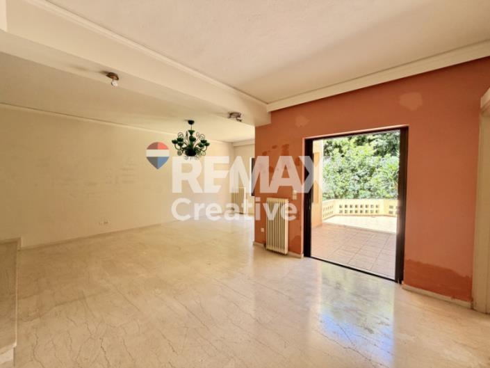 Image No.2-4 Bed Maisonette for sale