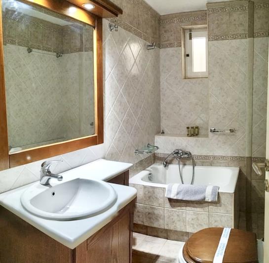 Image No.12-3 Bed Apartment for sale