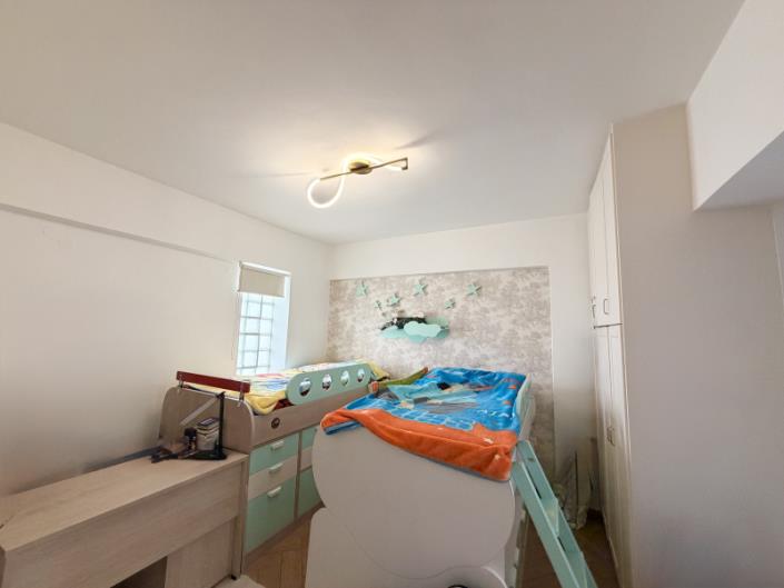 Image No.14-3 Bed Apartment for sale