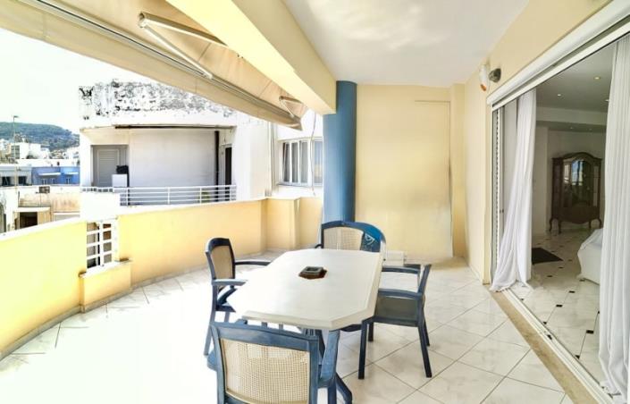 Image No.17-3 Bed Apartment for sale