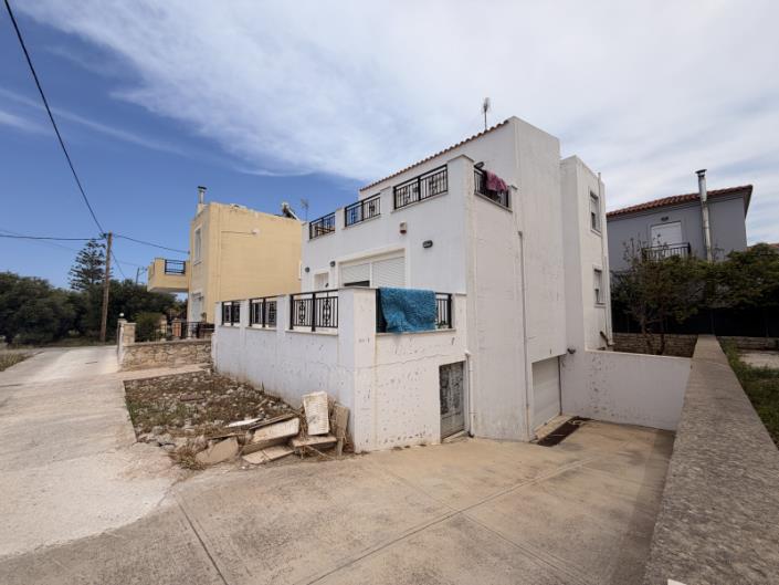 Image No.2-3 Bed Villa / Detached for sale
