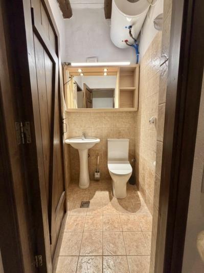 Image No.21-1 Bed House for sale