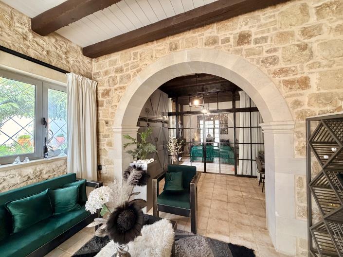 Image No.4-1 Bed House for sale