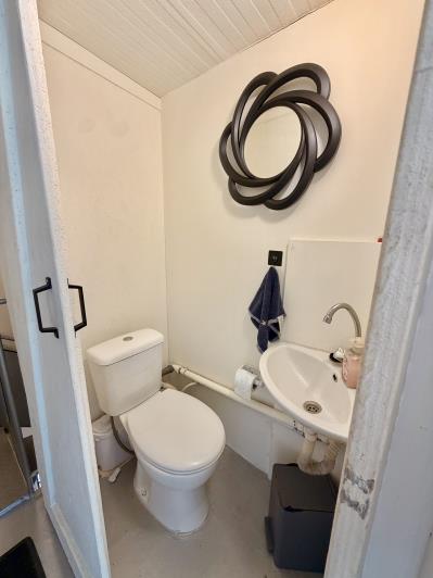 Image No.27-1 Bed House for sale