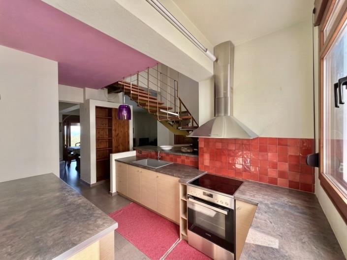 Image No.8-3 Bed House for sale