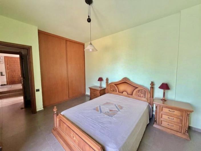 Image No.18-3 Bed House for sale