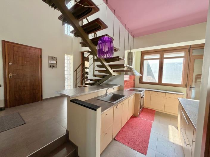 Image No.7-3 Bed House for sale