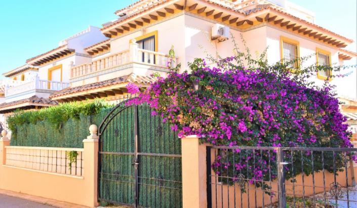 Image No.1-Quad de 2 chambres à vendre à Cabo Roig