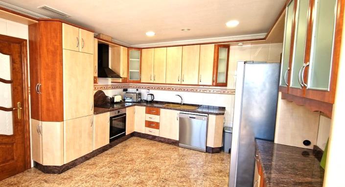 Image No.8-Villa / Détaché de 4 chambres à vendre à Avileses