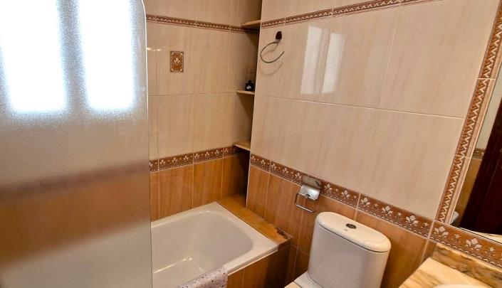 Image No.9-Villa / Détaché de 4 chambres à vendre à Avileses