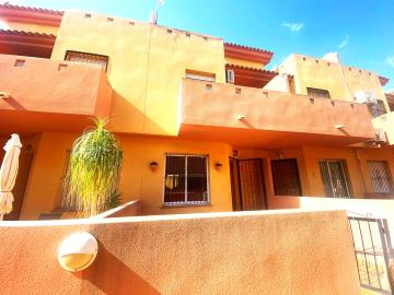 Maison de ville de 3 chambres à vendre à Cabo Roig